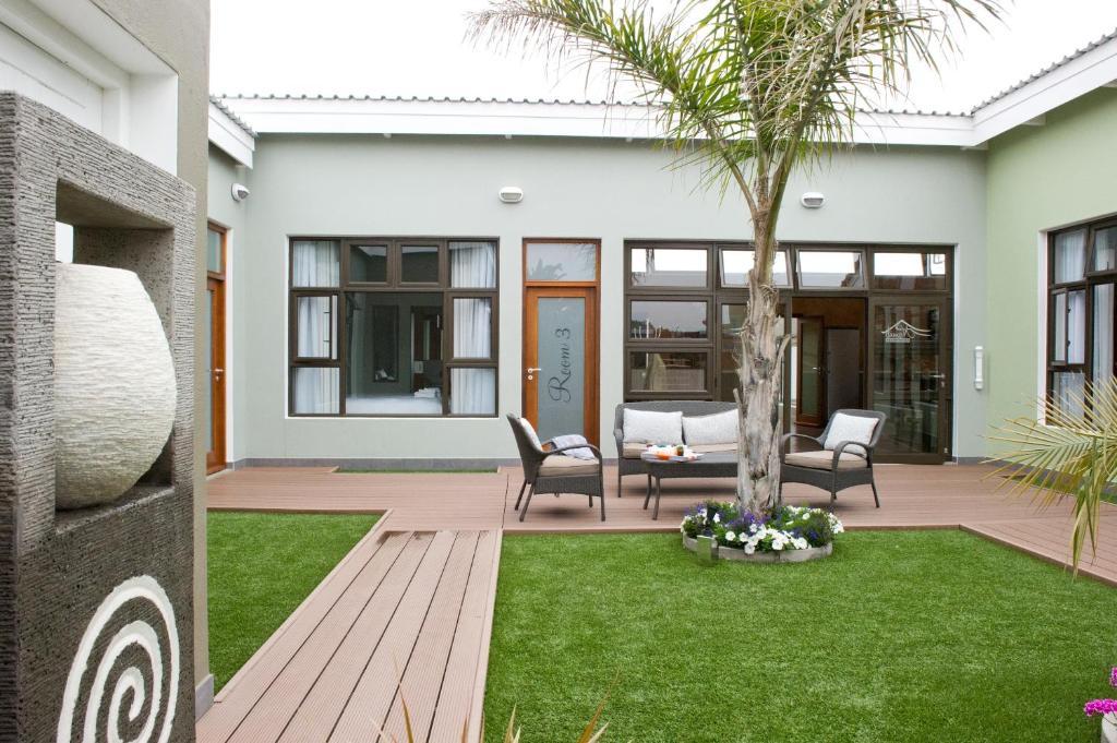 Namib Guesthouse Swakopmund Ngoại thất bức ảnh