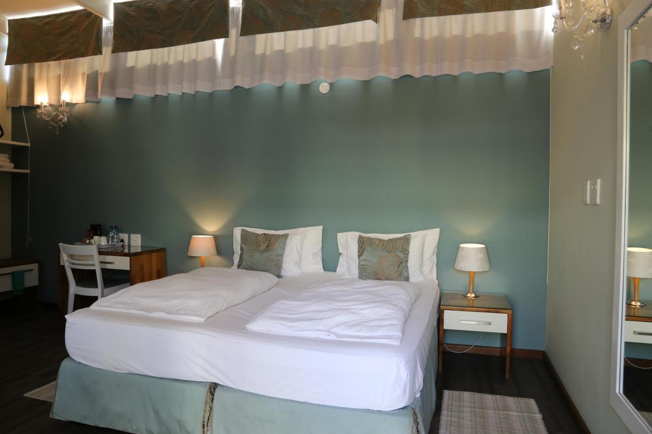 Namib Guesthouse Swakopmund Ngoại thất bức ảnh