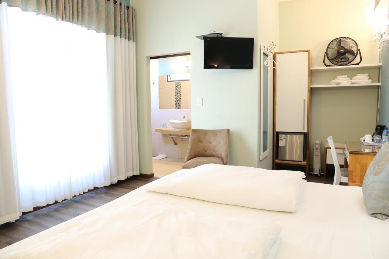 Namib Guesthouse Swakopmund Ngoại thất bức ảnh